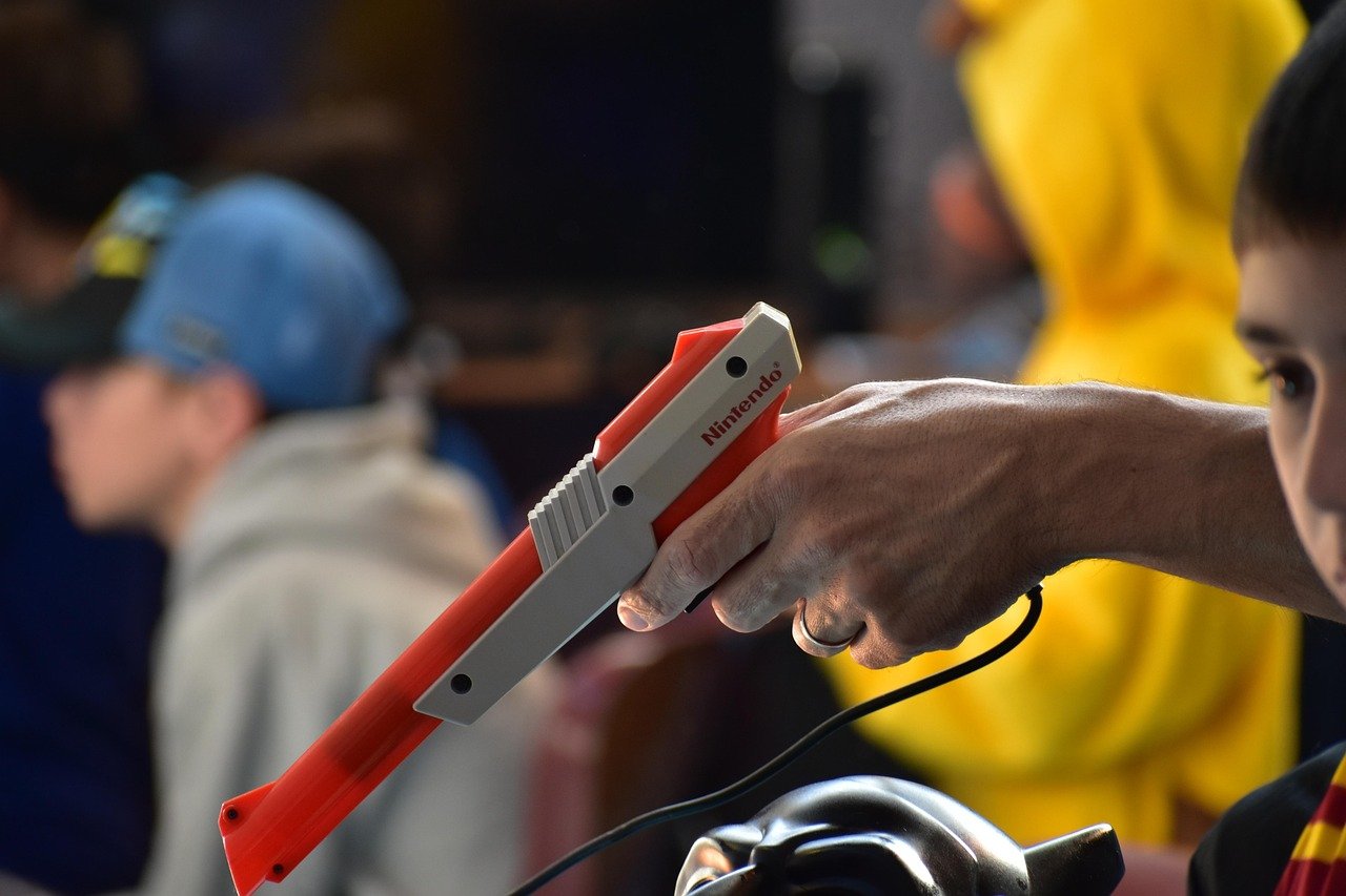 retrogaming, game console, video games, vintage, screen, tv, nintendo, sega, microsoft, players, hobbies, pleasure, play, gun, controller